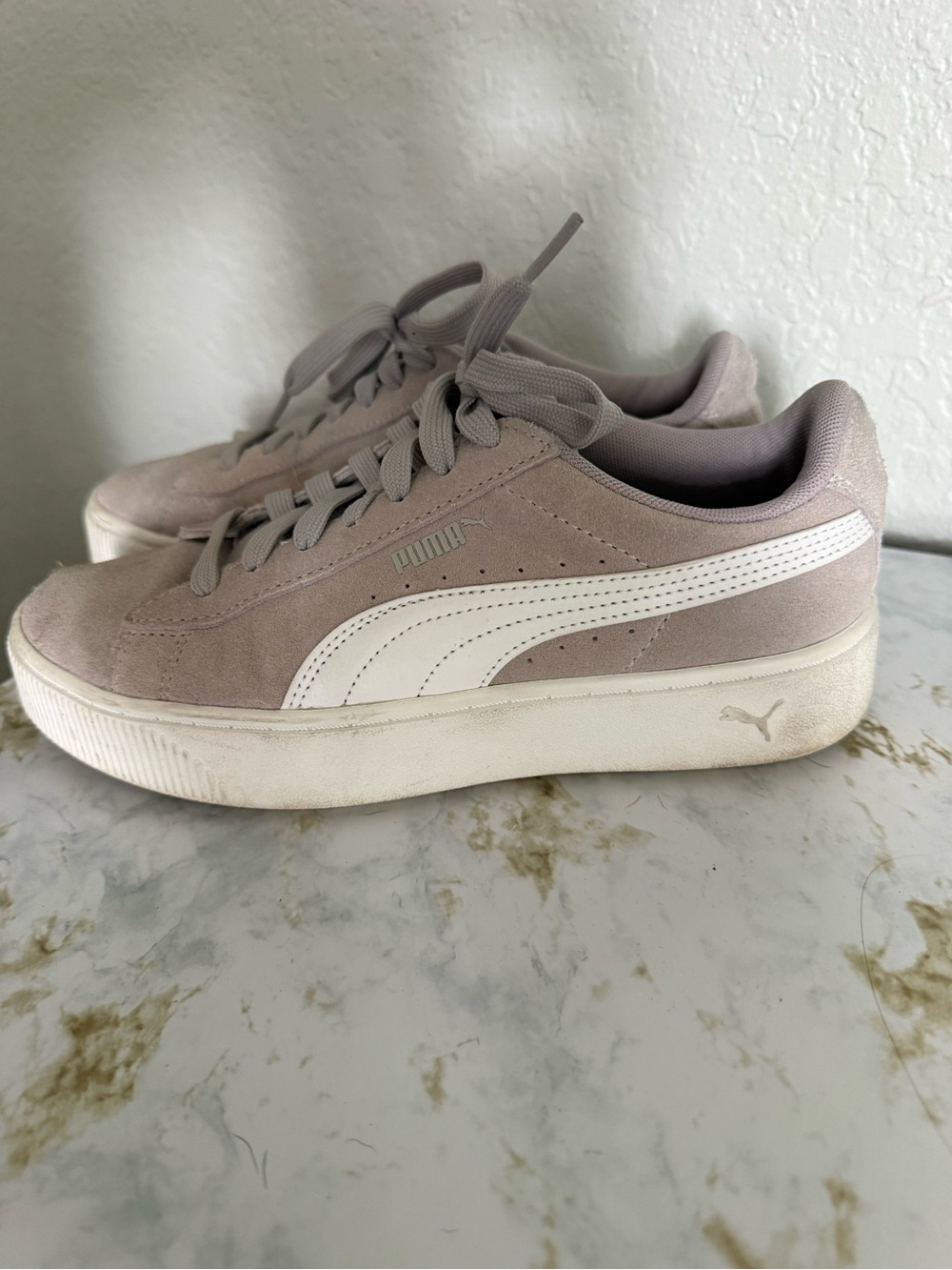 Puma Women's Suede Sneakers in Light Mauve with White Stripe